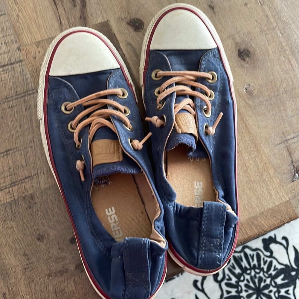 Converse slip on shoes